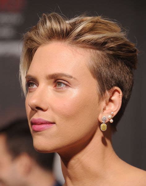 Famous Actress With Short Hair