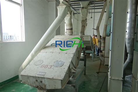Automatic Livestock Feed Mill With An Annual Output Of 200000 Tons Was