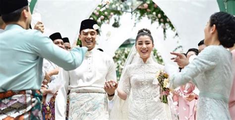 Chryseis is the daughter of one of malaysia's most recognisable tycoons vincent tan and is also chief executive of berjaya times. The Fairy-Tale Wedding Of Faliq Nasimuddin & Chryseis Tan ...