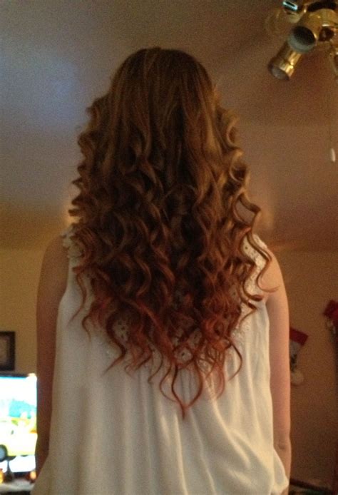 Chanel west coast wears a blonde long wig with orange and red ends that match her outfit. Dip dyed:) | Long hair styles, Hair styles, Hair