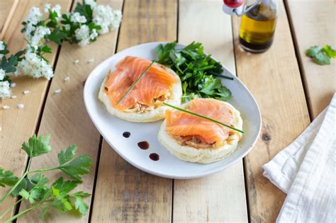 Recette Tarte de saumon fumé sur fondue doignons
