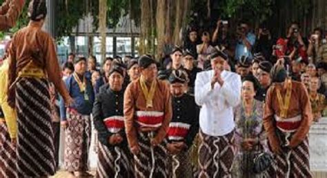 Mengenal Suku Jawa Kerajaan Nusantara Com
