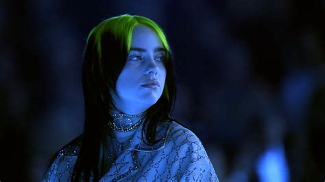 Над песней работали вдвоем billie и ее брат finneas. Negatives Körperbild: Billie Eilish nahm früher Diätpillen ...