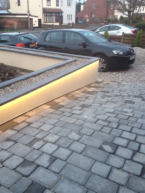 Hidden Led Strip Lights In The Coping Stones Lights The Path Really