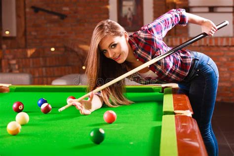 Young Woman Playing Billiard Stock Image Image Of Woman Stick