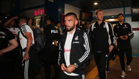 Trabzonspor beşiktaş maçın özeti haberimizde. Beşiktaş kafilesi Trabzon'a geldi