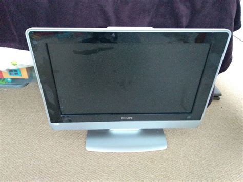Philips 23pf532101 Widescreen Hd Ready Lcd Tvmonitor In Exeter