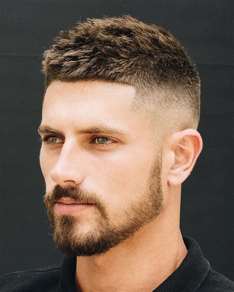 Mature men have it easy: 50 Best Short Haircuts: Men's Short Hairstyles Guide With Photos (2021)