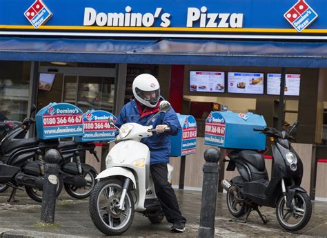 Domino's pizza for free? Hacker finds flaw in app netting ...