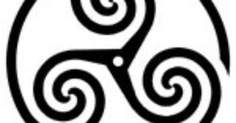Triskelion The Triskelion Was A Prominent Celtic Symbol That