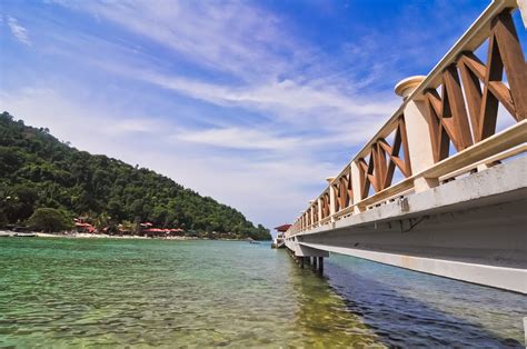 When you stay at perhentian island resort in pulau perhentian besar, you'll be by the sea, just steps from perhentian beach and flora bay beach. Islands Vacation In Malaysia: Perhentian Island Resort