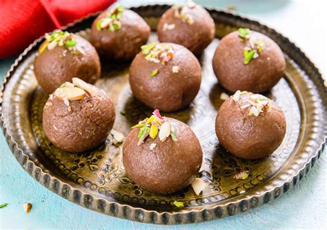 There are several easy recipes of rava ladoo, for ex, with khoya, with condensed milk and even with honey. Chocolaty Chocolate Coconut Ladoo Recipe | Yummyfoodrecipes.in