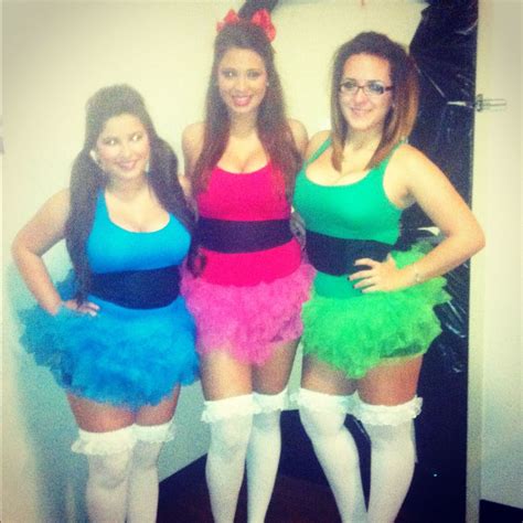 Pick from blossom, the intelligent leader, buttercup, the toughest fighter, or bubbles, who is everything nice. Sugar, spice, & everything nice. Homemade powerpuff girls costume. | Powerpuff girls costume ...