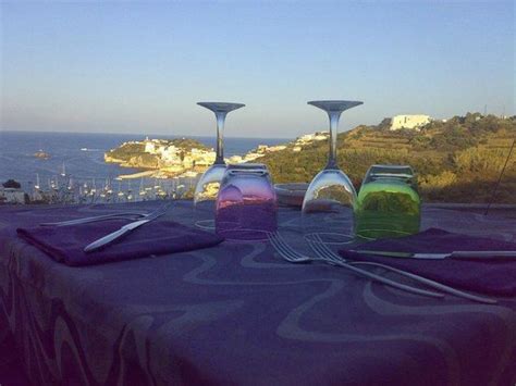 606 likes · 10 talking about this. A casa di assunta ponza, ALEBIAFRICANCUISINE.COM