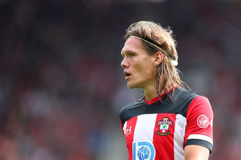 Vestergaard ist mittlerweile eher in der rolle eines stürmers. Why Southampton must part ways with Jannik Vestergaard