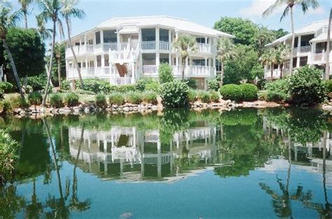 Periwinkle way is the main thoroughfare and there, as. Sanibel Cottages Resort - UPDATED 2018 Cottage Reviews ...