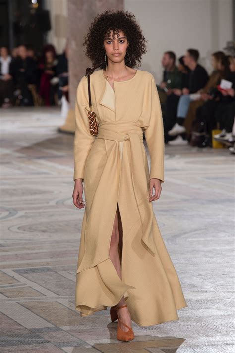 Jacquemus Fall Ready To Wear Fashion Show Collection Autumn