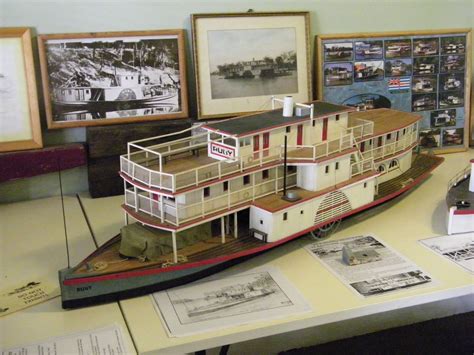 Riverboat Rods Model Paddle Steamer Display Attraction The Murray
