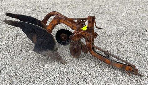 Allis Chalmers 2 14 Snap Coupler Plow W Coulters Schneider