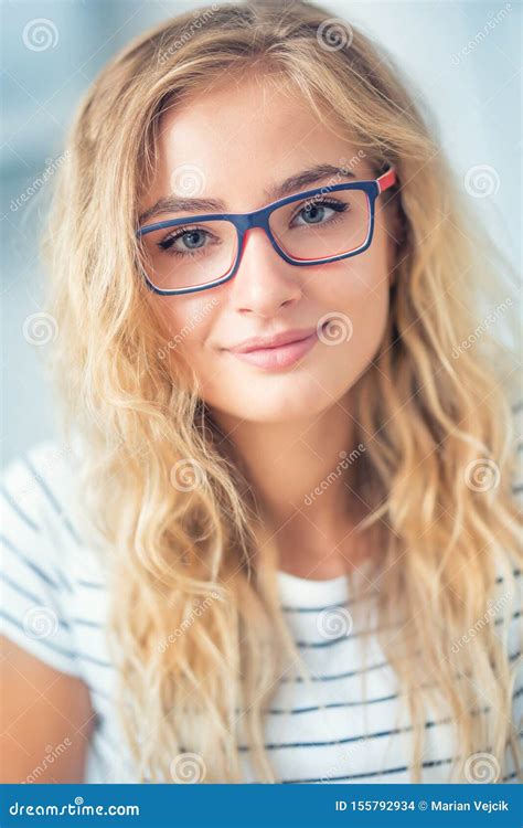 lady with glasses telegraph