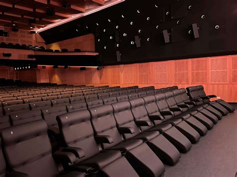 Die Bestuhlung - Cinema Filmtheater München | A Movie Lovers' Paradise