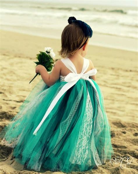 Are they having some kind of strange. Wedding Photos: WOW this could be perfect! I can make it ...