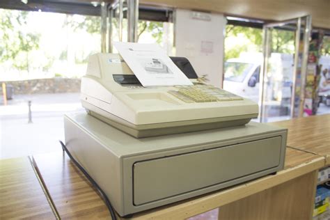 Banco de imagens : vintage, velho, máquina, mobília, quarto, design de