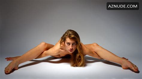 Tanya Kurkina Showed Off Her Fit Naked Body In Sexy Poses In A