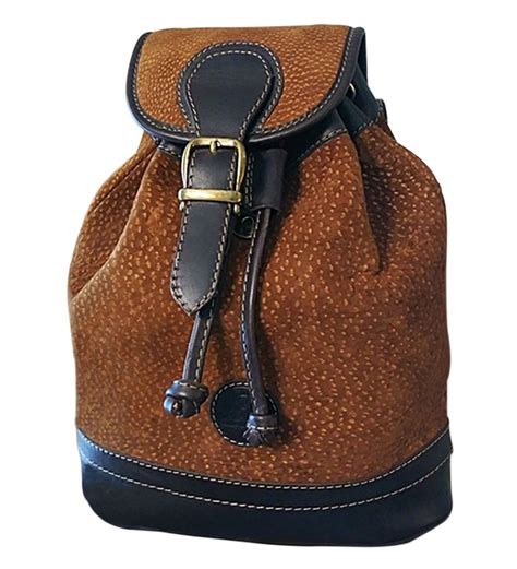 Carpincho , por ejemplo, es un robot desarrollado por la universidad nacional del centro: Genuine Capybara Carpincho Back Pack - PM-3999/C ...