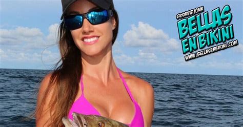 Fishing With Luiza Fishinwithluiza Pescando En Bikini En Mexico Video Bellasenbikini Com