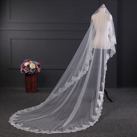 Elegant One Tier Tulle Lace Wedding Bridal Cathedral Veil With Comb