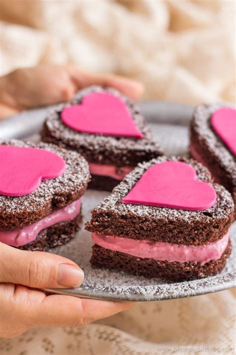 Mini Naked Chocolate Cake Hearts Small Individual Heart Shaped Cakes