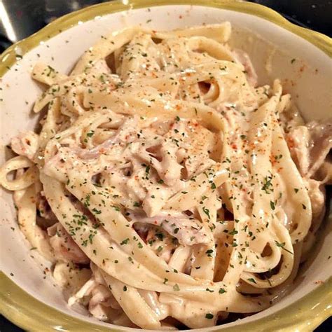 Beat in whipping cream and sour cream; Cajun Chicken Alfredo | Recipe in 2020 | Best pasta ...