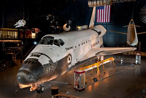 Orbiter Space Shuttle Ov 103 Discovery National Air And Space Museum