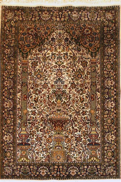 Oriental Hand-Knotted Kashmir Rug in Wool (Cotton Foundation) - Ref