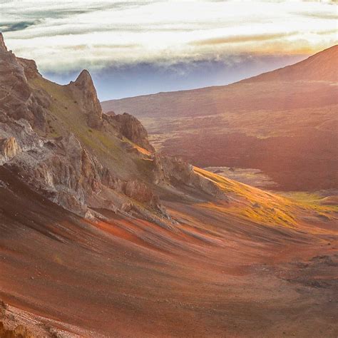 Haleakalā Volcano Sunrise Tour On Maui Volcano Tours