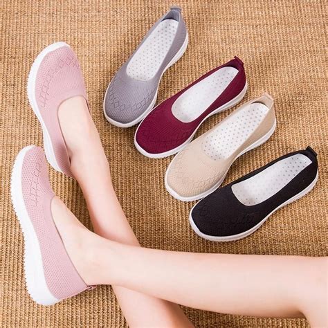 Kacy Womens Slip On Loafers Breathable Knit Flat Walking Shoes