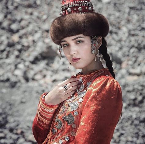 Kazakh Girl Kazakhstan Ethnic Fashion Asian Fashion Muslim Fashion