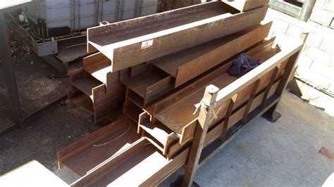 Steel I Beams Size 200 X 150 M Approx 15 1200 Mm And 2 1800 Mm Long