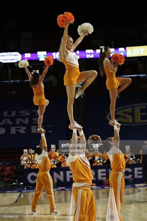 Pin On College Cheerleading