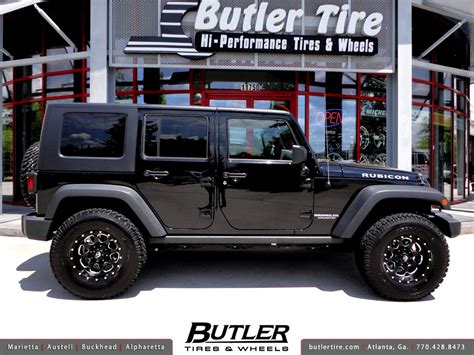 Jeep Wrangler Unlimited With 17in Fuel Boost Wheels And 2in Level Kit
