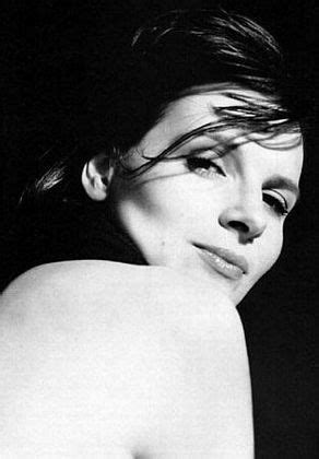 Juliette Binoche Portrait French Actress