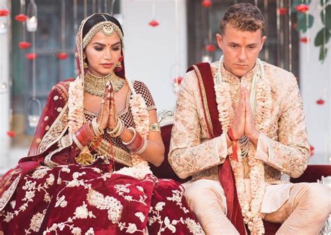 The Only Style Guide An Indian Bride And Groom Needs To Ace The Art Of