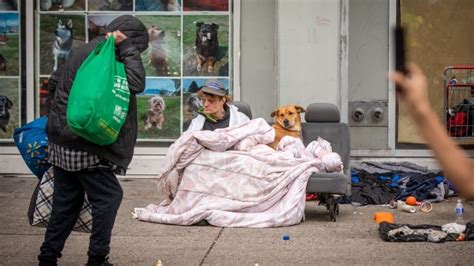 Vancouver Homeless Shelters Say They Re Overwhelmed After City S Encampment Clearing Cbc News