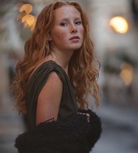 Pin By Philippe Schouterden On Red Hair Red Hair Freckles Red Hair Beautiful Redhead