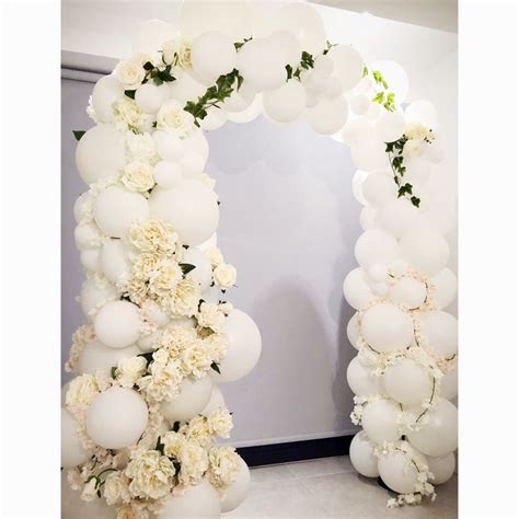 Balloon And Flower Arch Perfect For Wedding Decor Wedding 2019