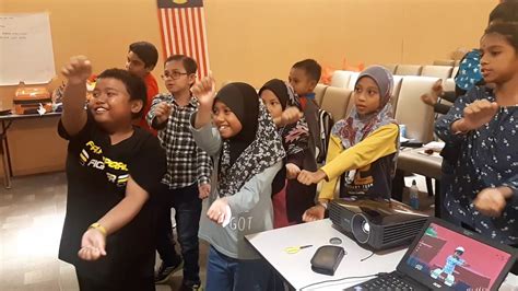 Saya gemar berada dalam kumpulan grafik sekolah. Bengkel Bahasa Inggeris Utk Murid Sekolah Rendah 103 - YouTube