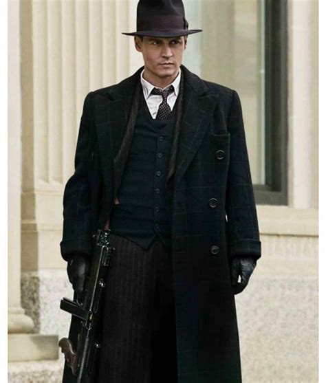 He was charged in a string of bank robberies and for the murder of a police officer after being released from prison on parole for robbing a grocery store. Johnny Depp Public Enemies Coat | John Dillinger Coat ...