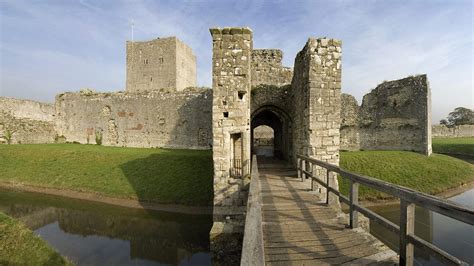 Bbc Portchester Castle Castles In England English Heritage Over