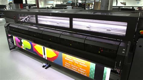 Hp Latex 1500 Printer Dual Roll Youtube